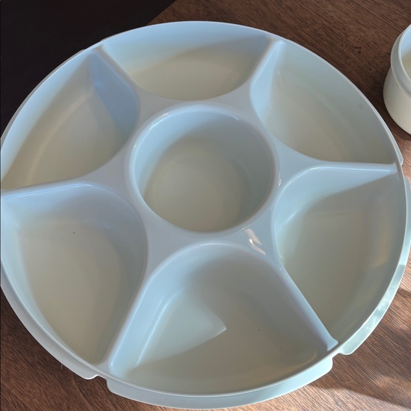 Vintage Tupperware Divided Veggie Dip Tray #1665-5 & Dip Bowl w/lids Almond - Picture 3 of 15